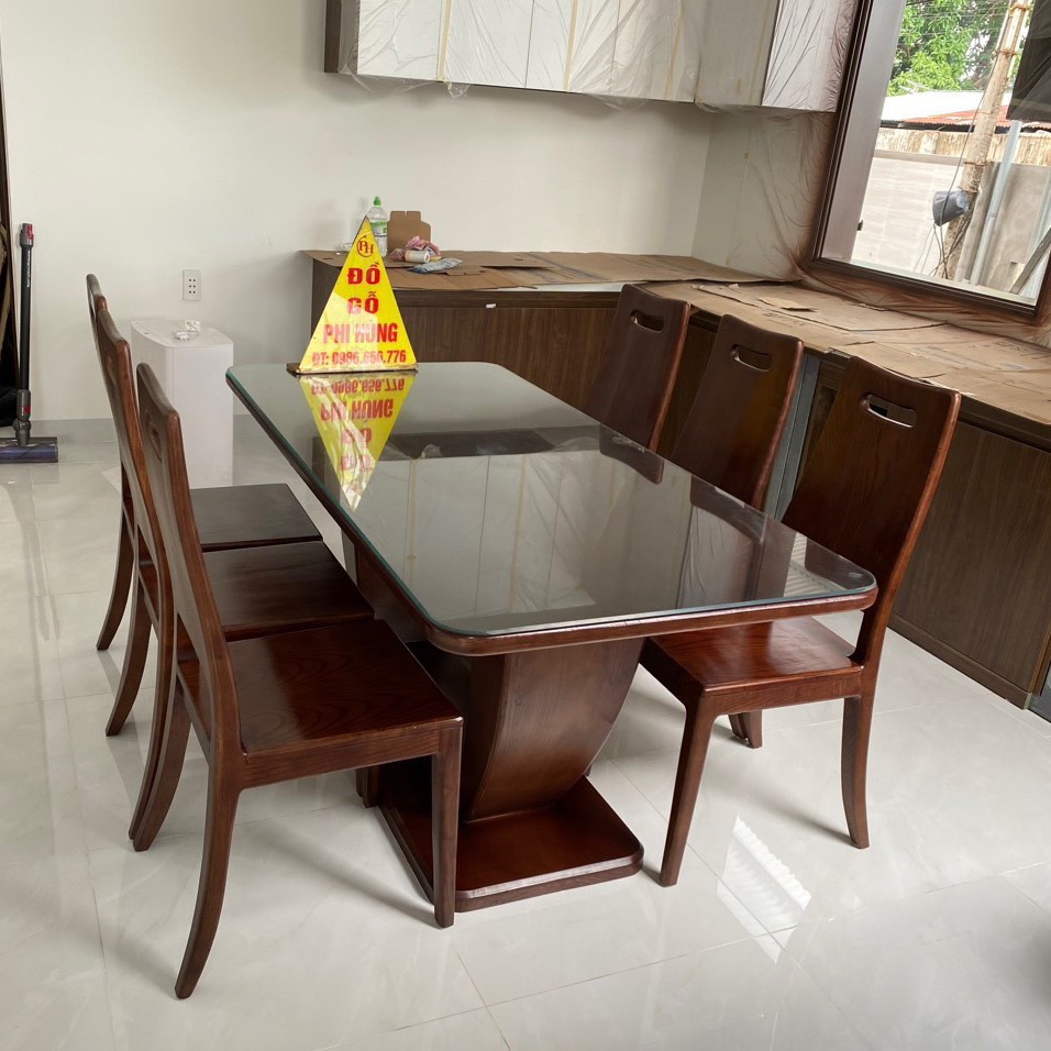 Bàn ăn gỗ Vũng Tàu