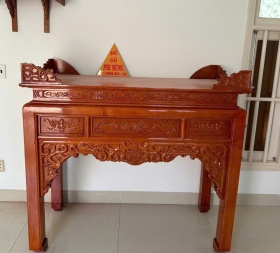 Bàn cúng gỗ Sồi màu 1m53 