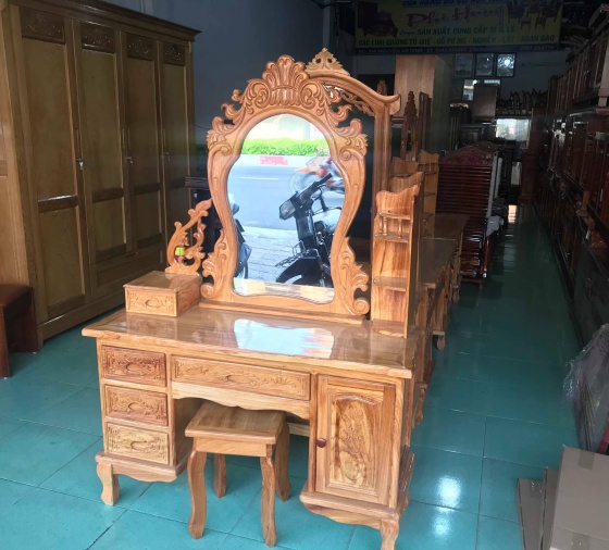 Bàn trang điểm gỗ gõ đỏ, bên
