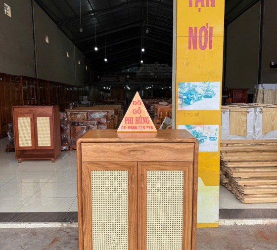 Tủ dép gỗ Hương xám 2 cánh (mây)